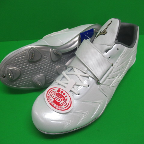 S115
�~�Y�m�O���[�o���G���[�g���C�g���{�G���[�g�Q�r�v